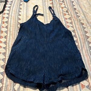 American Eagle Outfitters shorts jumper
